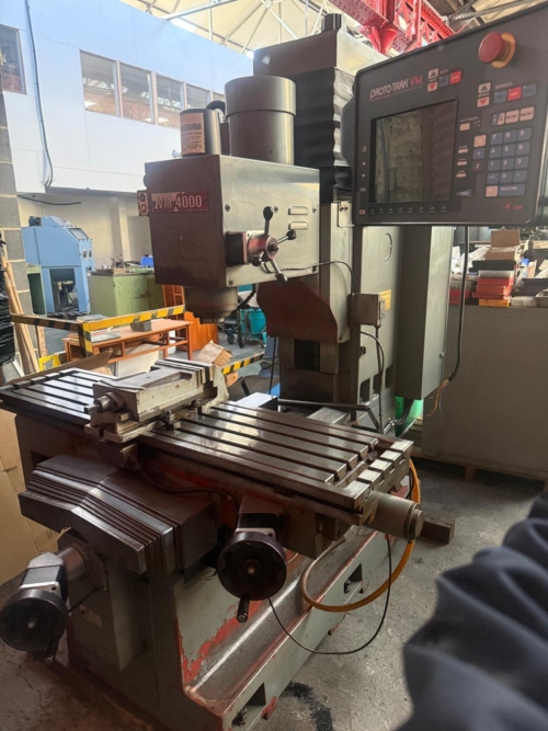 XYZ VM 4000 CNC Milling Machine for Sale | BDM Tools LTD